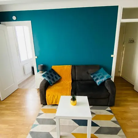 Splendide Cosy A Gare קאין